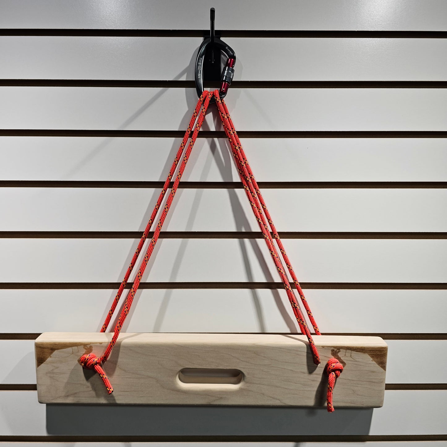 Golden Grip Portable Hangboard: Climbers