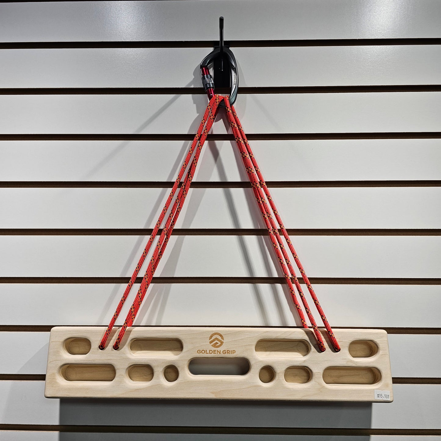 Golden Grip Portable Hangboard: Climbers